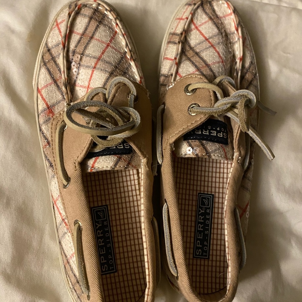 New! Sperry shoes